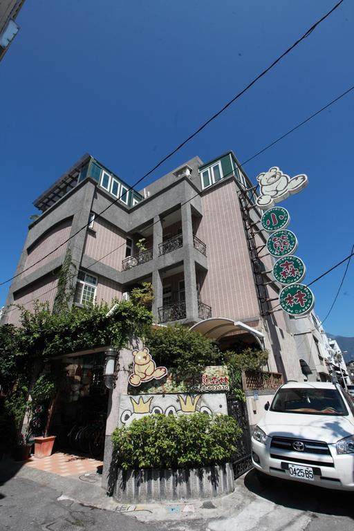 Bearbear Homestay Hualien Buitenkant foto