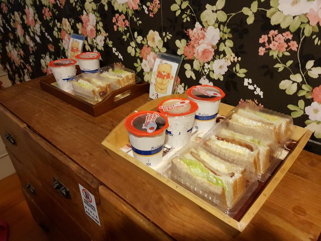 Bearbear Homestay Hualien Buitenkant foto