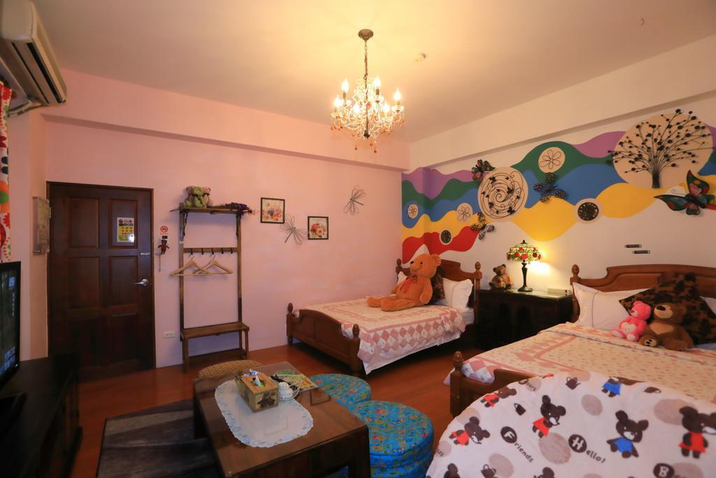Bearbear Homestay Hualien Buitenkant foto
